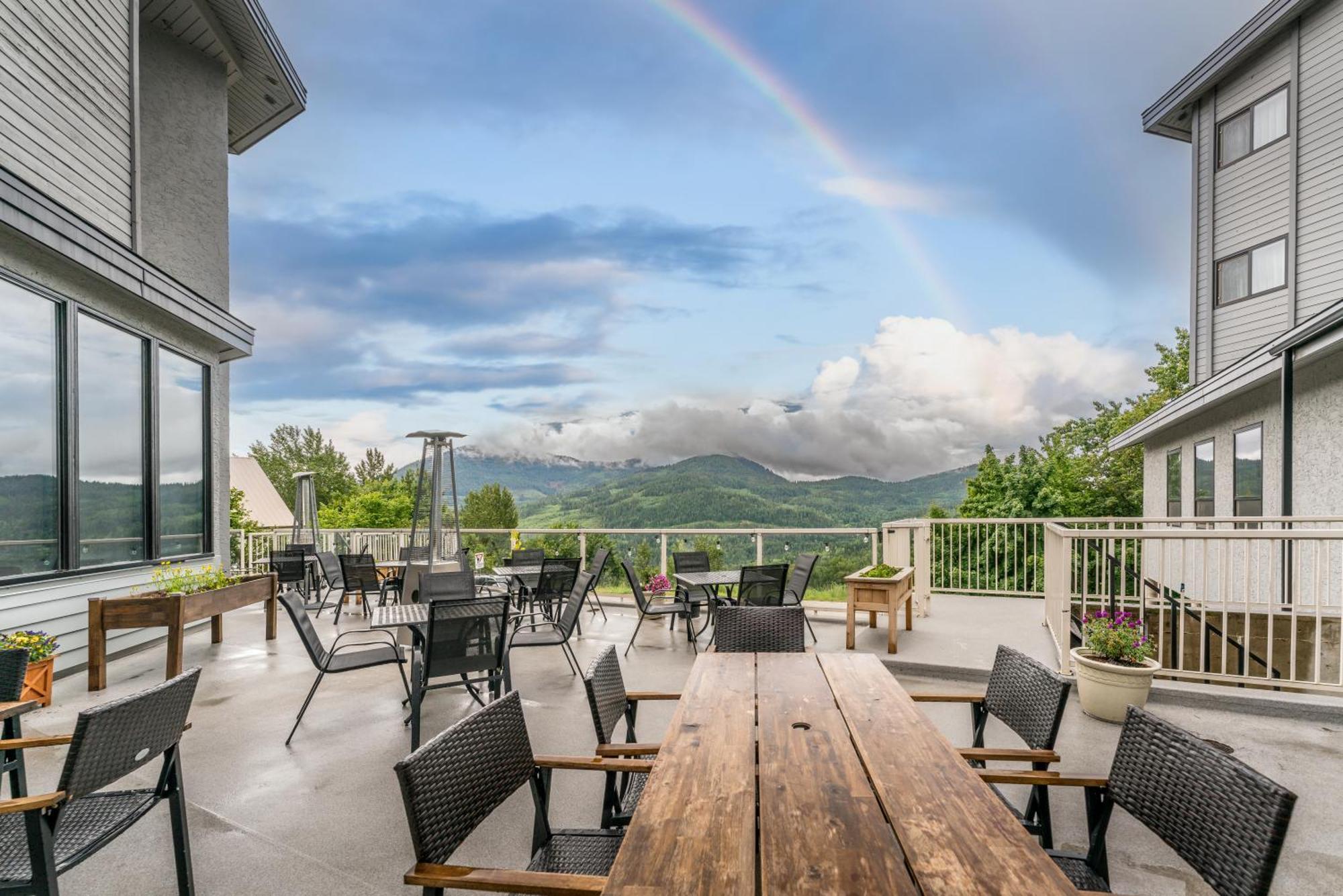 Prestige Mountain Resort Rossland Esterno foto